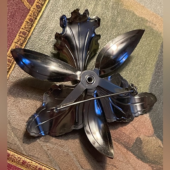 Vintage Art Nouveau Style Silver Tone large Lily Flower Brooch 🌺 - Picture 7 of 14